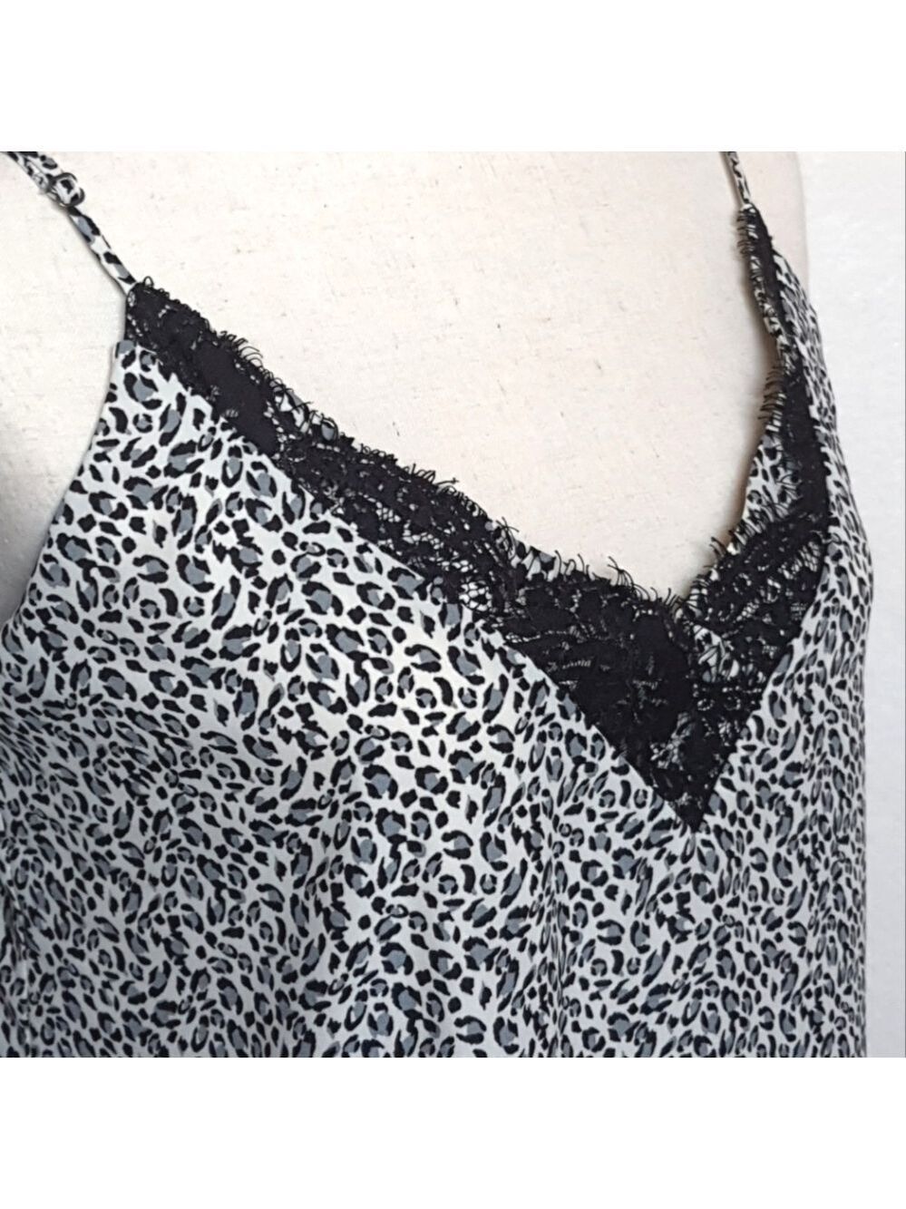 Socialite Leopard Print Spaghetti Strap Lace Trim Top in M Gray Black - Picture 4 of 14